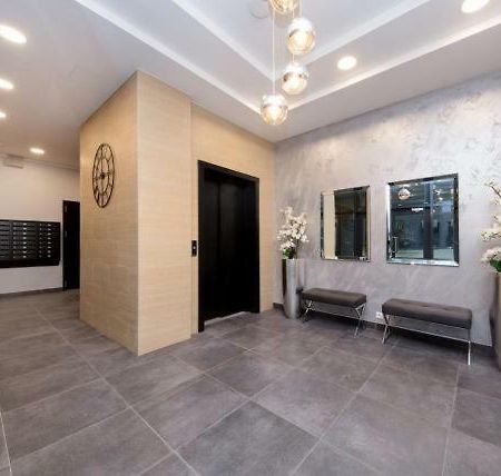 Karlson Boutique Apart Hotel タリン エクステリア 写真